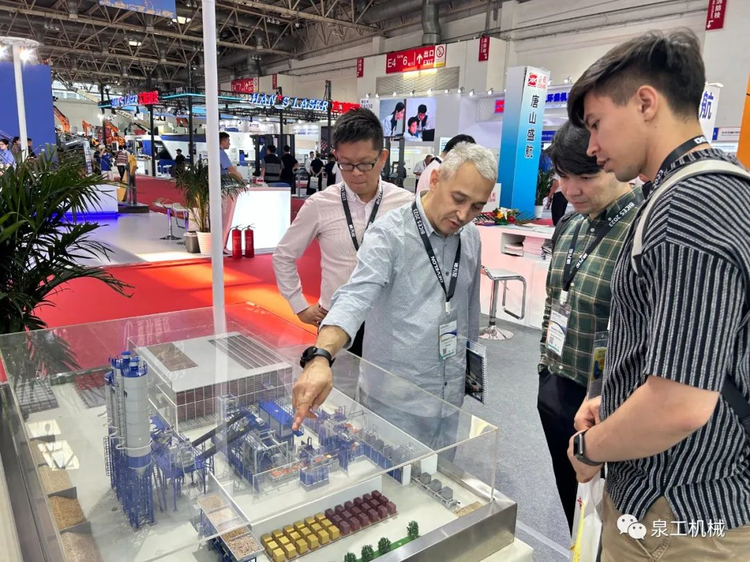 BICES 2023丨綠色裝備，智造未來(lái)！泉工股份閃耀北京工程機(jī)械展
